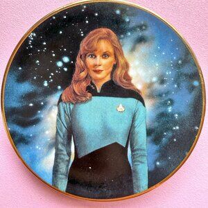 Star Trek Next Generation Dr. Beverly Crusher Collector's Decorative Plate